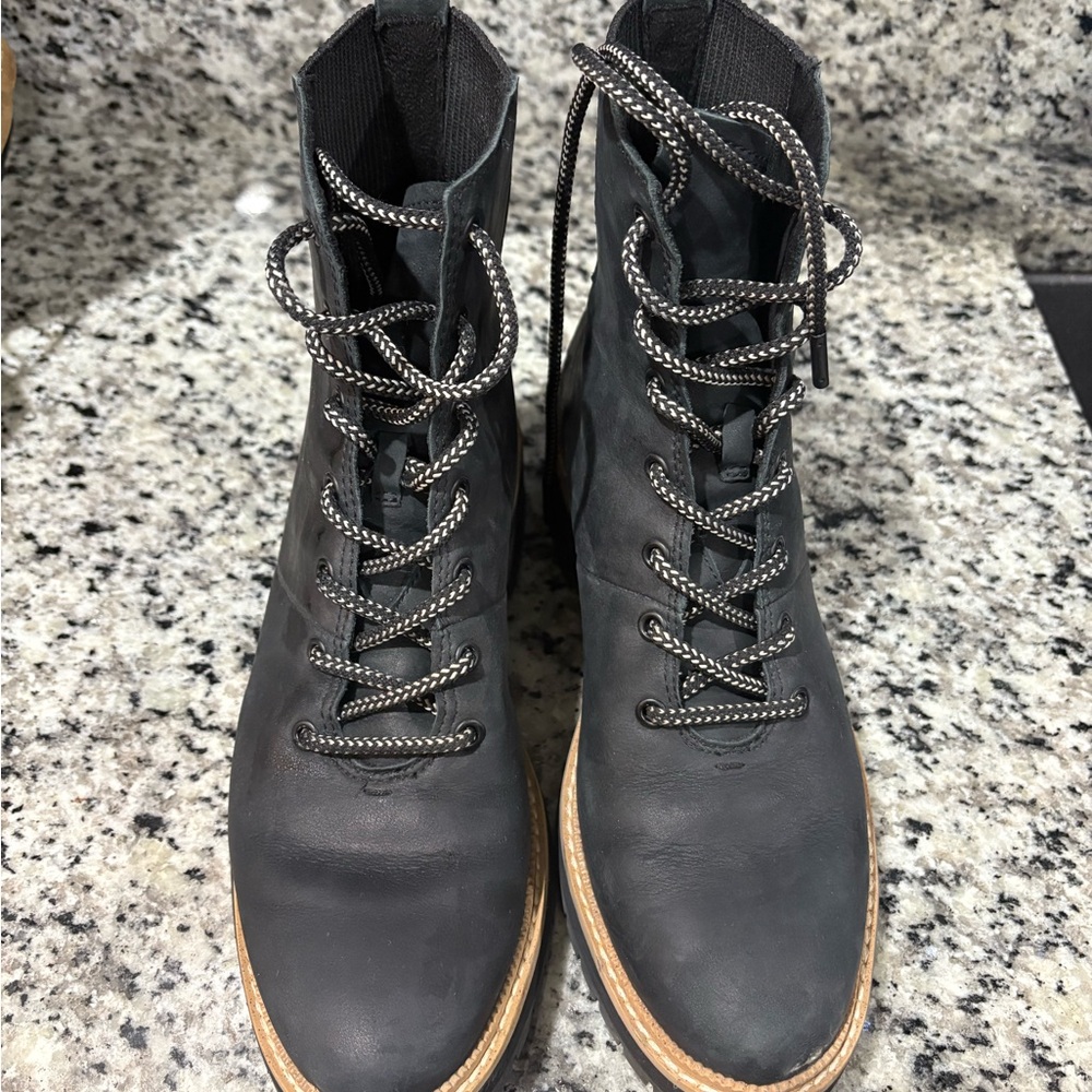 Toms Charcoal Lace-Up Women's Boots